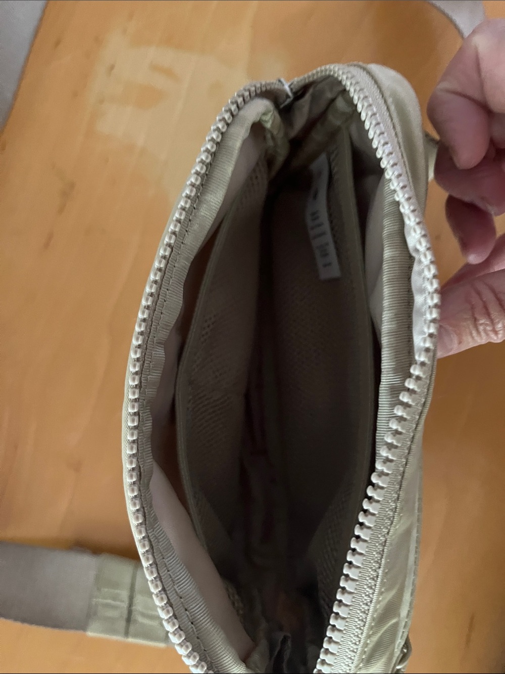 Lululemon athletica Beige/Taupe Women’s Belt Bag - Picture 3 of 5